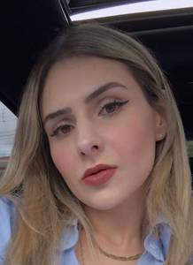 Femme célibataire 24 ans à Paris-5e
