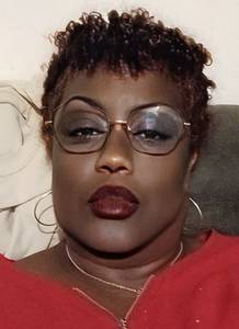 Femme célibataire 45 ans à Saint-Denis