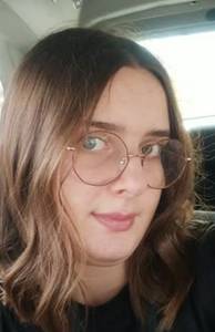 Femme célibataire 19 ans à Paris-18e