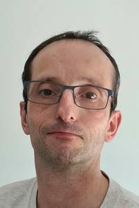 célibataire de Laval