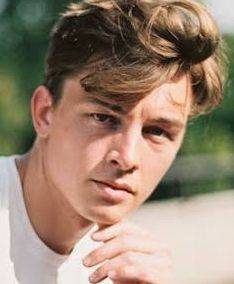 rencontre avec Armando