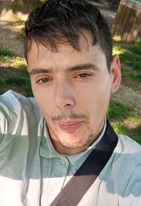 Tu veux prendre contact? célibataire de Antony