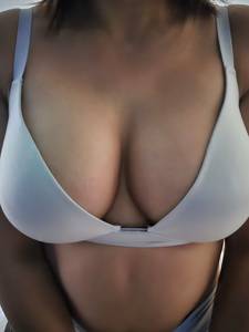 Femme célibataire 43 ans à La Chaux-de-Fonds