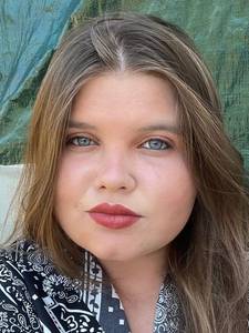 Femme célibataire 20 ans à Nice