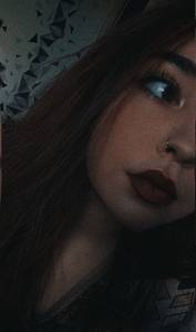 Femme célibataire 22 ans à Grenoble