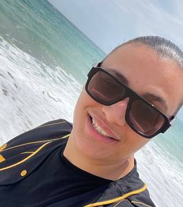 Femme célibataire 32 ans à Lyon