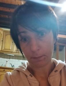 Femme célibataire 37 ans à Dax