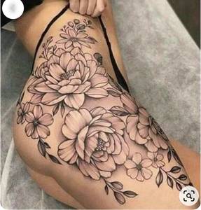 Thais064