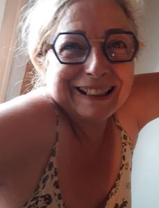 Femme célibataire 60 ans à Fribourg