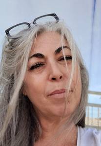 Femme célibataire 55 ans à Nimes