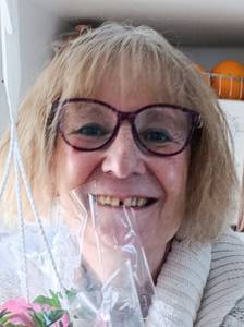 Tilou, femme coquine de 72 ans - Neufch�teau