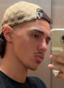 Photo du profil Julian, 20 ans à Paris