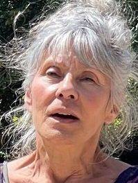 Femme célibataire 64 ans à Aix-en-Provence