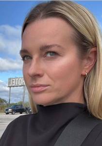 Femme célibataire 32 ans à Nantes