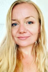 Femme célibataire 42 ans à Paris-14e