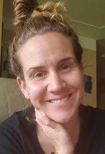 Femme célibataire 44 ans à Evry