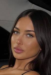 Femme célibataire 20 ans à Valais