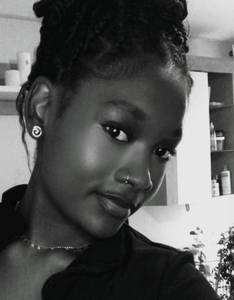 Anaissaibrahim, femme coquine de 18 ans - Finist�re