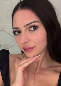 Femme célibataire 33 ans à Nantes