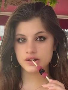 Messalina, femme coquine de 22 ans - Rhne
