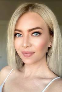 Femme célibataire 31 ans à Lille