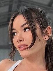 Profil de Roxanne, 29 ans - Jolie Ronde