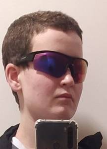 Femme célibataire 20 ans à Nimes