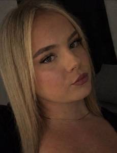Femme célibataire 28 ans à Saint-Etienne