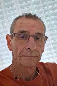 Photo du profil John, 61 ans à Fondettes