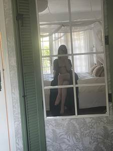 Femme célibataire 21 ans à Marseille