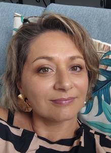 Femme célibataire 48 ans à Lyon