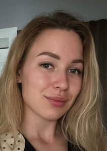 Femme célibataire 32 ans à Poitiers