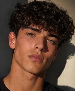 Zachary Neufchâteau
