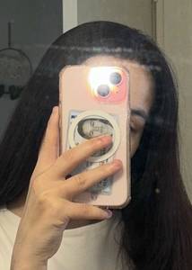 Femme célibataire 23 ans à Tours