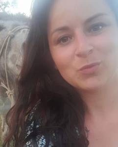 Petite coquine  de 30ans à plan-cul-vitrolles