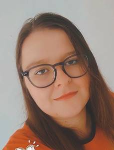 Femme célibataire 24 ans à Arras
