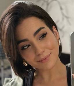 Femme célibataire 25 ans à Marseille