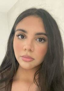 Femme célibataire 25 ans à Paris-14e