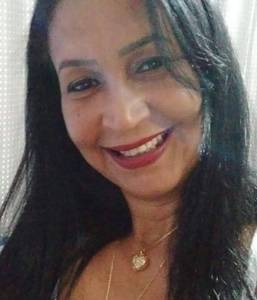 Plan cul avec fille brune coquine à Carapicuíba