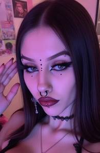 Plan cul avec fille cheveux noir coquine 