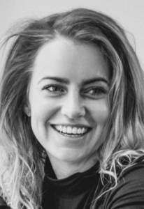 Femme célibataire 28 ans à Cannes