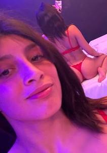 Femme célibataire 21 ans à Nantes