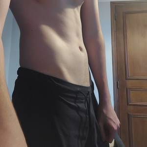 Tu veux prendre contact? célibataire de Paris