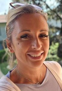 Femme célibataire 41 ans à Paris-14e