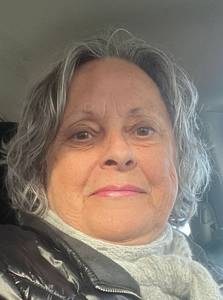 Femme célibataire 66 ans à Chateauguay