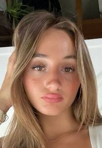 Clara