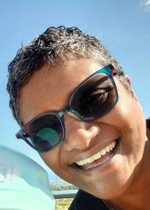 Femme célibataire 43 ans à Saint-Denis