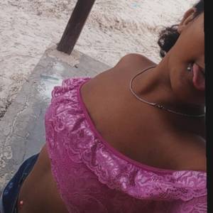 Anjah, femme coquine de 19 ans - Humberto de Campos