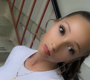 Nao, femme coquine de 18 ans - Saint-Pierre