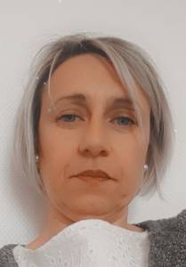 Femme célibataire 45 ans à Reims